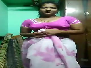 Tamil mature vasanthi aunty dress