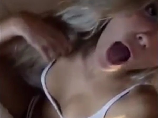 Alissa violet flashes pussy