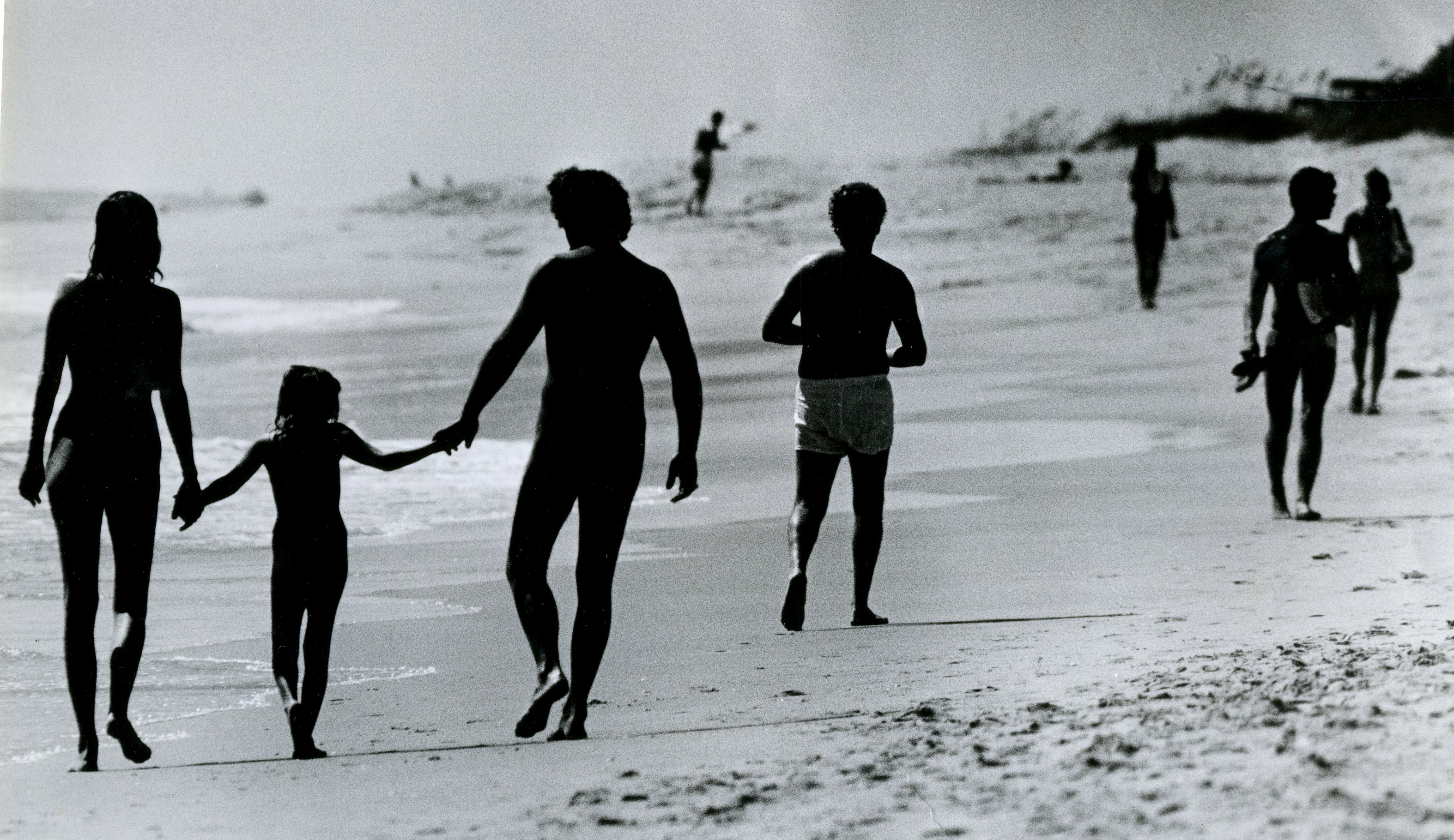 Family nude beaches. ⭐ ⭐. 