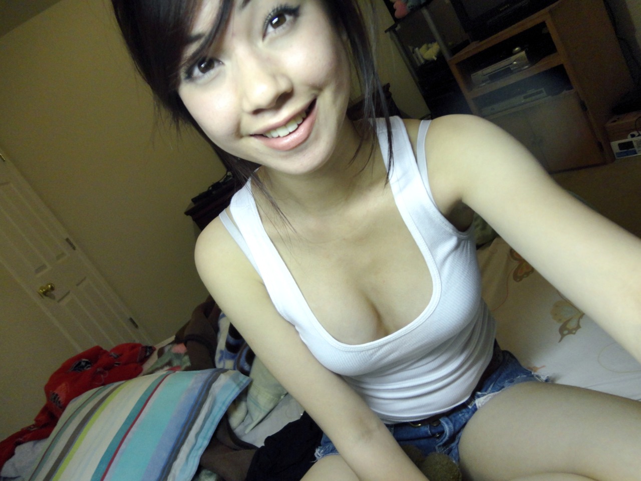 Whiskers recommend best of webcam girls singapore
